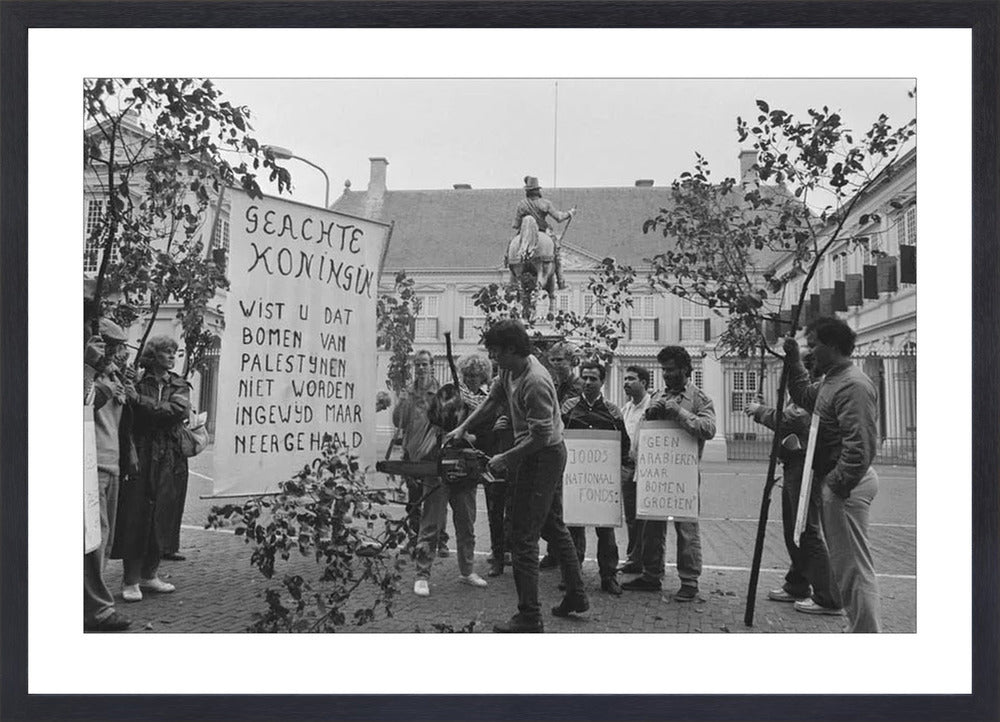 Demonstratie bij Paleis Noordeinde - 1986