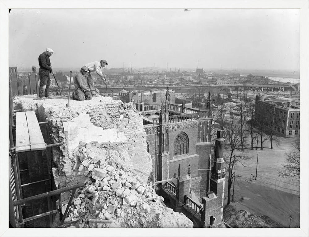 Eusebiuskerk in Wederopbouw - 1946