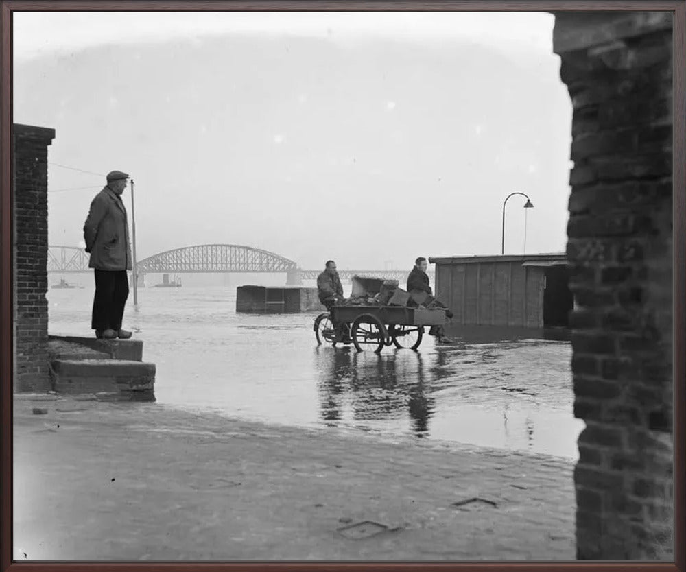 Hoogwater op de Waalkade - 1952