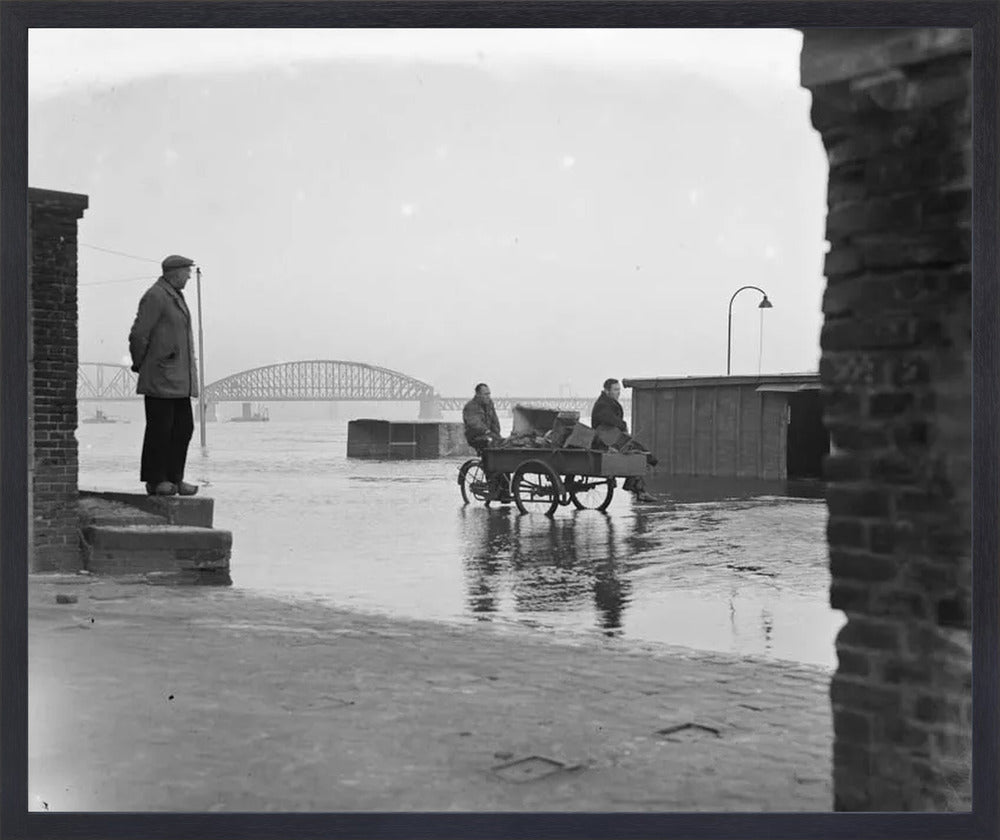 Hoogwater op de Waalkade - 1952