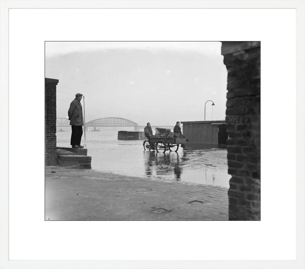 Hoogwater op de Waalkade - 1952