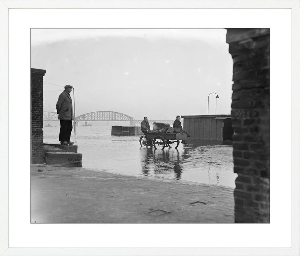 Hoogwater op de Waalkade - 1952