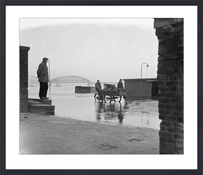 Hoogwater op de Waalkade - 1952