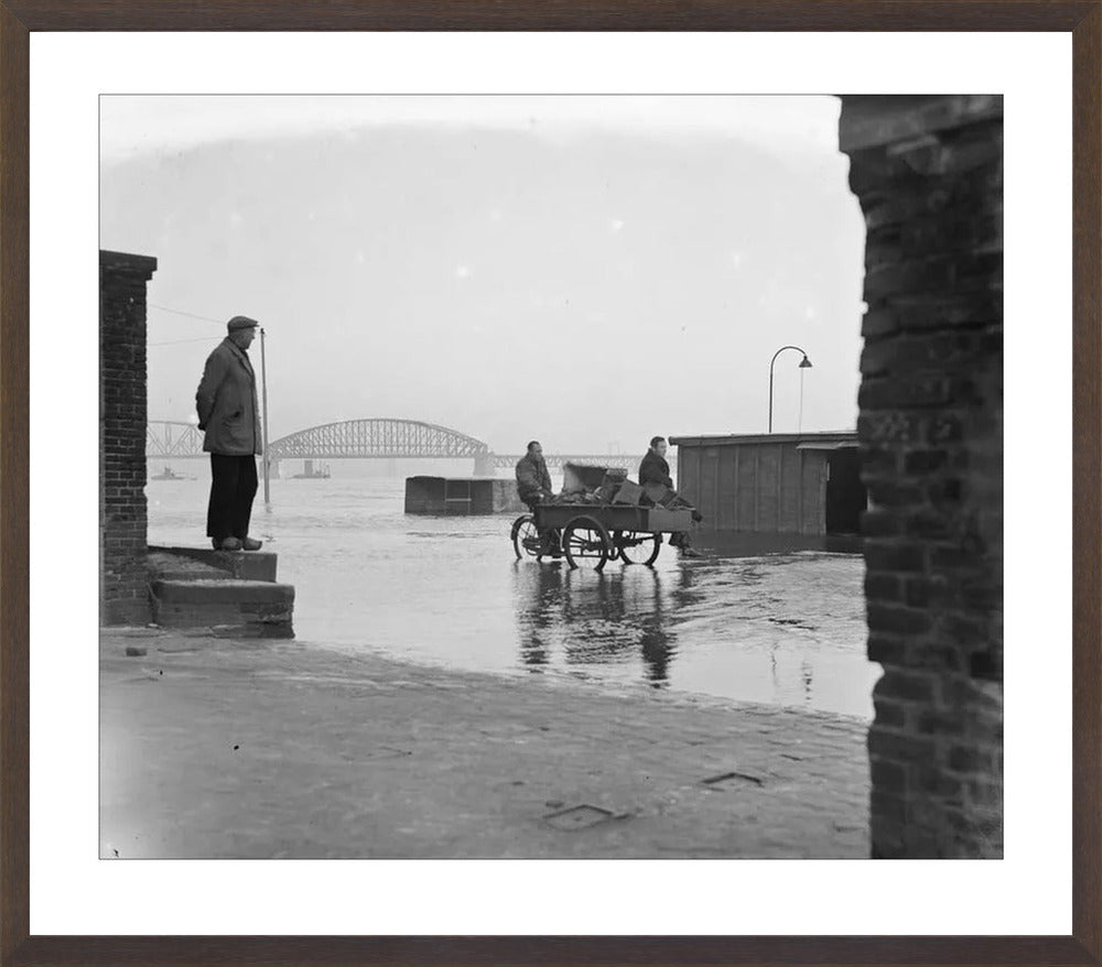 Hoogwater op de Waalkade - 1952