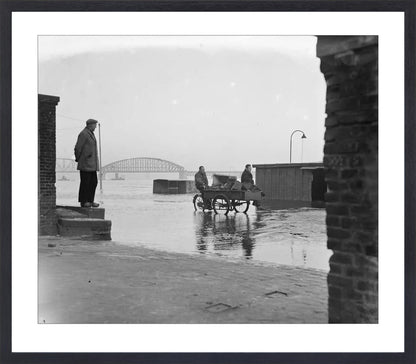 Hoogwater op de Waalkade - 1952