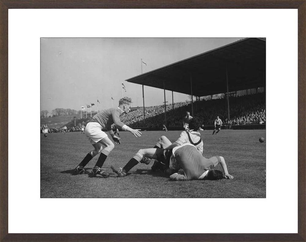 Vitesse - DOS in Nieuw-Monnikenhuize - 1954