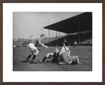 Vitesse - DOS in Nieuw-Monnikenhuize - 1954