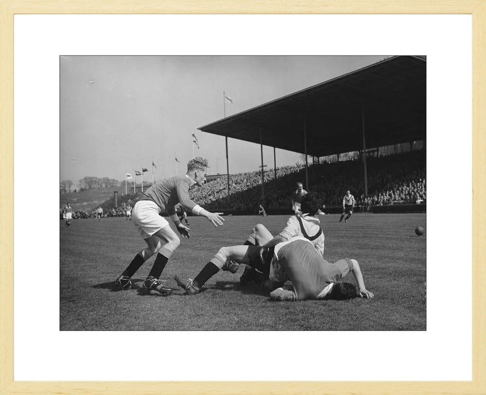 Vitesse - DOS in Nieuw-Monnikenhuize - 1954