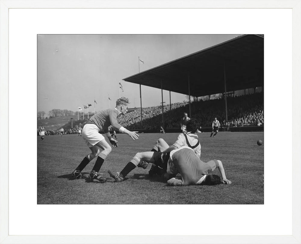 Vitesse - DOS in Nieuw-Monnikenhuize - 1954