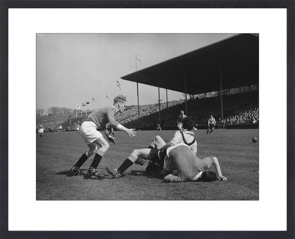 Vitesse - DOS in Nieuw-Monnikenhuize - 1954