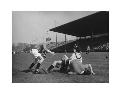 Vitesse - DOS in Nieuw-Monnikenhuize - 1954