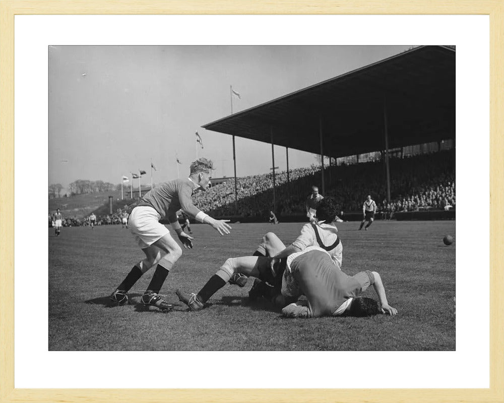 Vitesse - DOS in Nieuw-Monnikenhuize - 1954