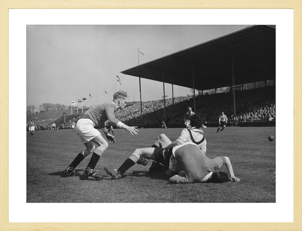 Vitesse - DOS in Nieuw-Monnikenhuize - 1954