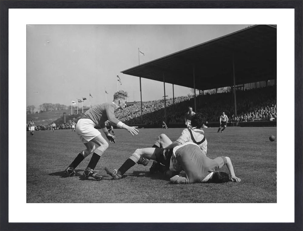Vitesse - DOS in Nieuw-Monnikenhuize - 1954