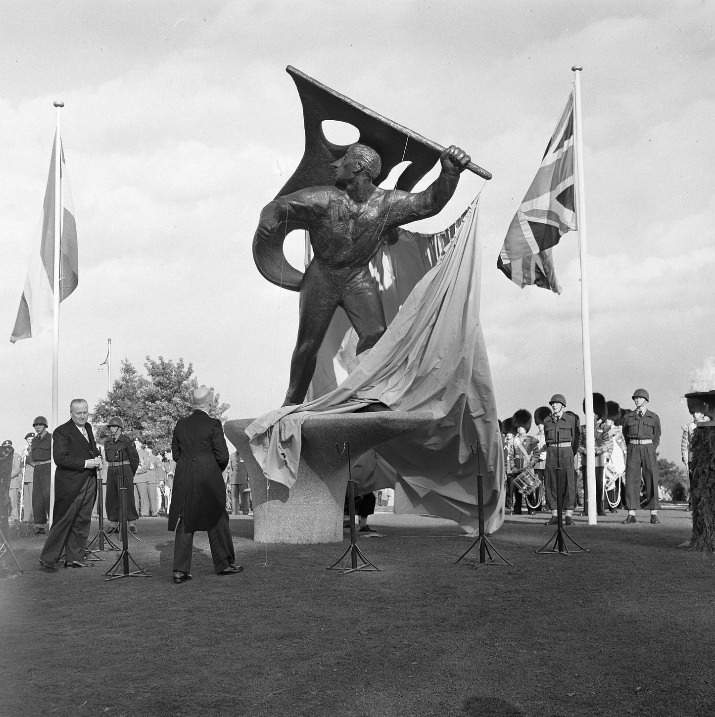 Het Jan van Hoofmonument - 1954