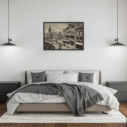 Zwart-witfoto uit 1926 van de Grote Markt (Groentenmarkt) in Nijmegen. – canvas zwarte baklijst in slaapkamer