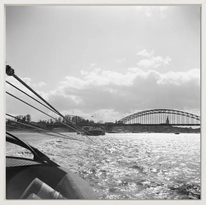 Boot en de Waalbrug - 1955