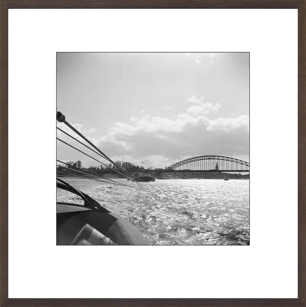 Boot en de Waalbrug - 1955