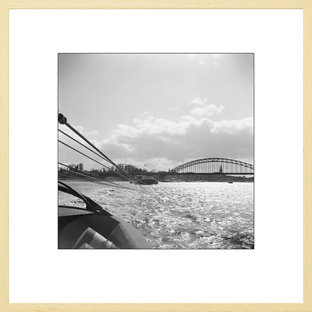 Boot en de Waalbrug - 1955