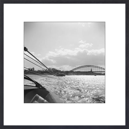 Boot en de Waalbrug - 1955