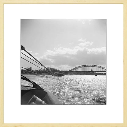 Boot en de Waalbrug - 1955