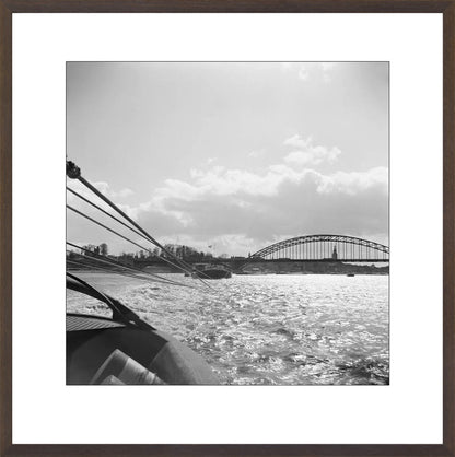 Boot en de Waalbrug - 1955