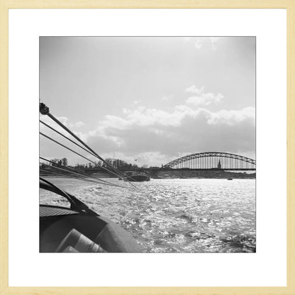 Boot en de Waalbrug - 1955
