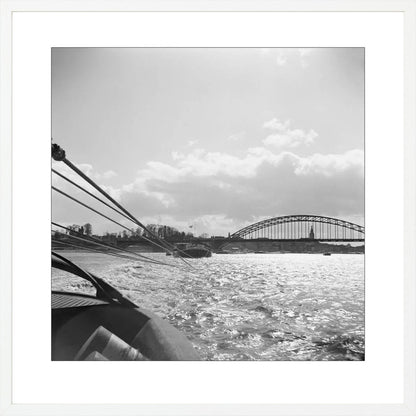 Boot en de Waalbrug - 1955