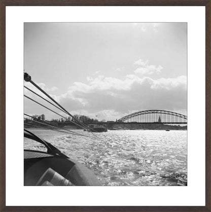 Boot en de Waalbrug - 1955