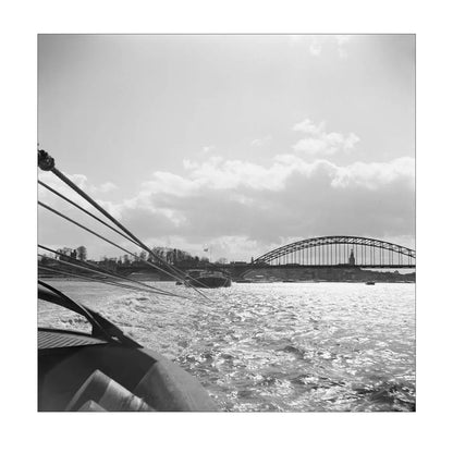 Boot en de Waalbrug - 1955