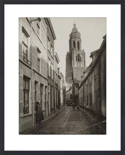 De Trompetsteeg met de Eusebiuskerk