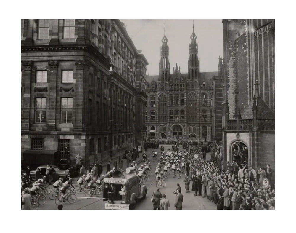 Ronde van Nederland op de Dam - 1949
