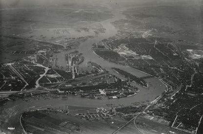 Historische foto van Rotterdam aan de Maas rond 1936
