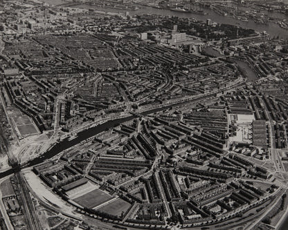 Historische luchtfoto van Spangen in Rotterdam rond 1964