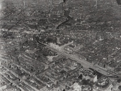 Historische luchtfoto van de binnenstad van Rotterdam rond 1922