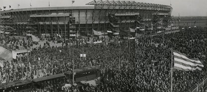 Historische foto van de opening van De Kuip in Rotterdam in 1937