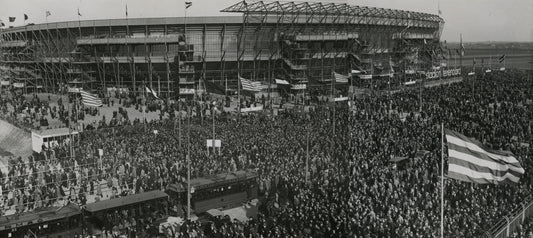 Historische foto van de opening van De Kuip in Rotterdam in 1937