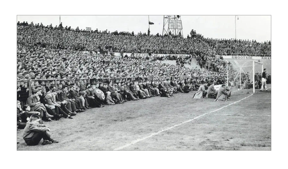 Publiek bij de Galgenwaard - 1955