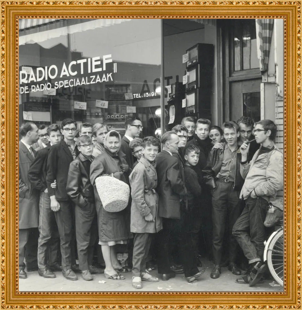 In de Rij voor de Radio - 1960