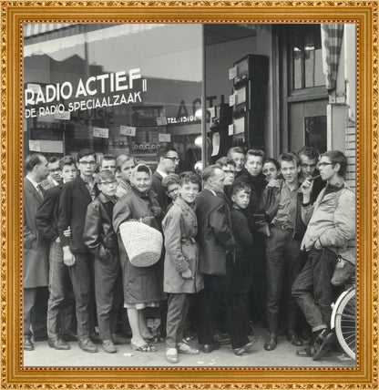 In de Rij voor de Radio - 1960