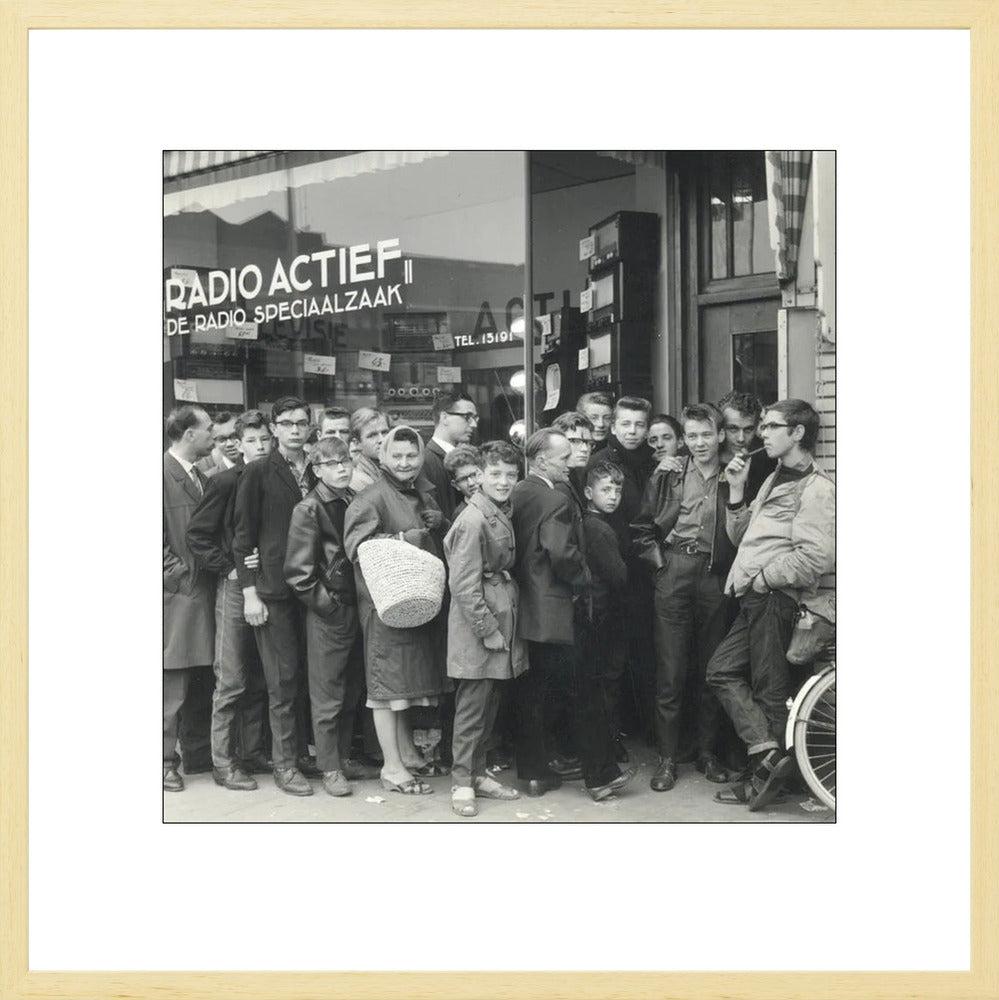 In de Rij voor de Radio - 1960