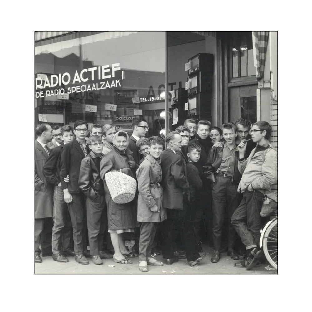 In de Rij voor de Radio - 1960