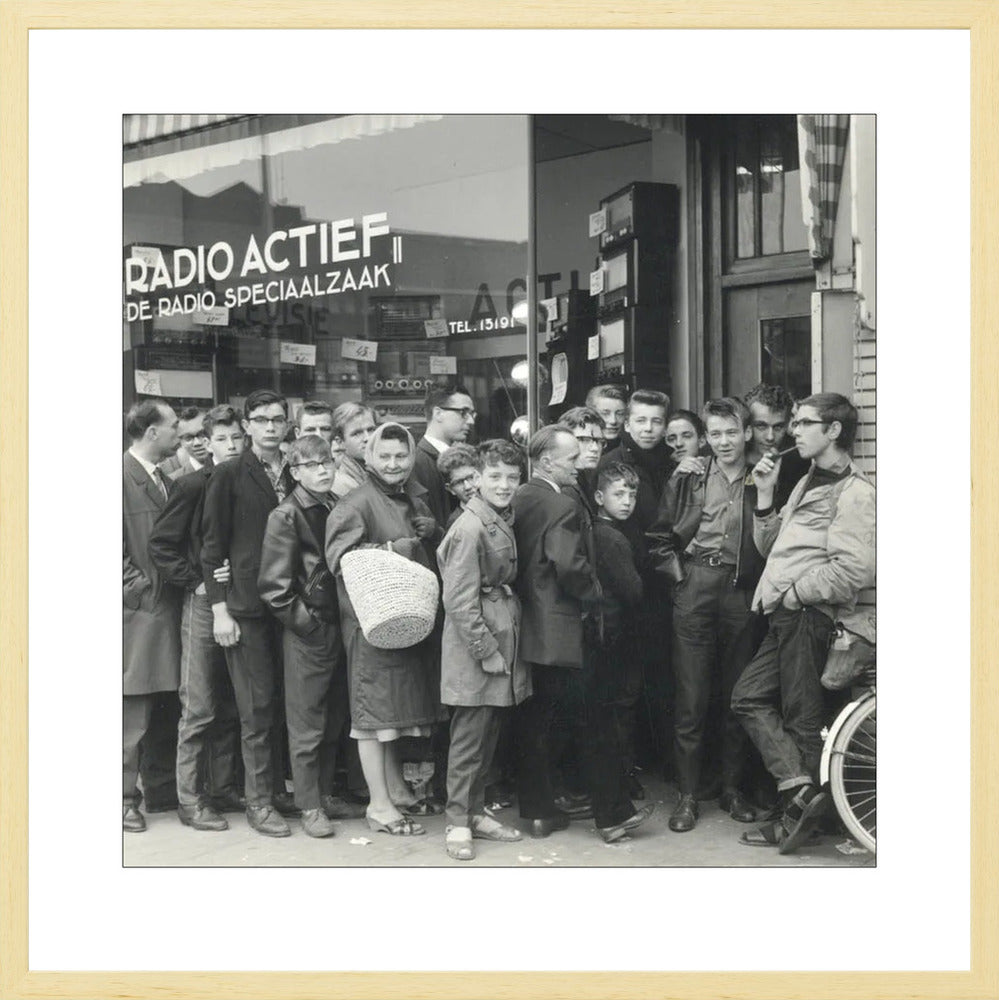 In de Rij voor de Radio - 1960