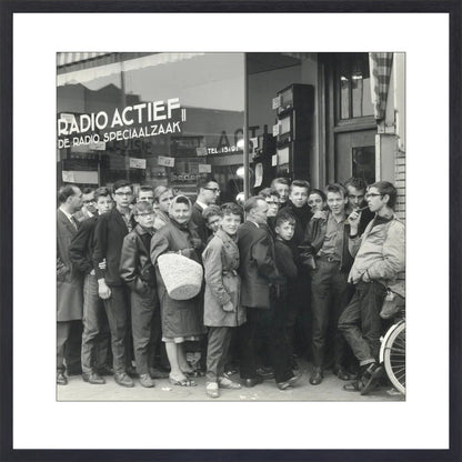 In de Rij voor de Radio - 1960