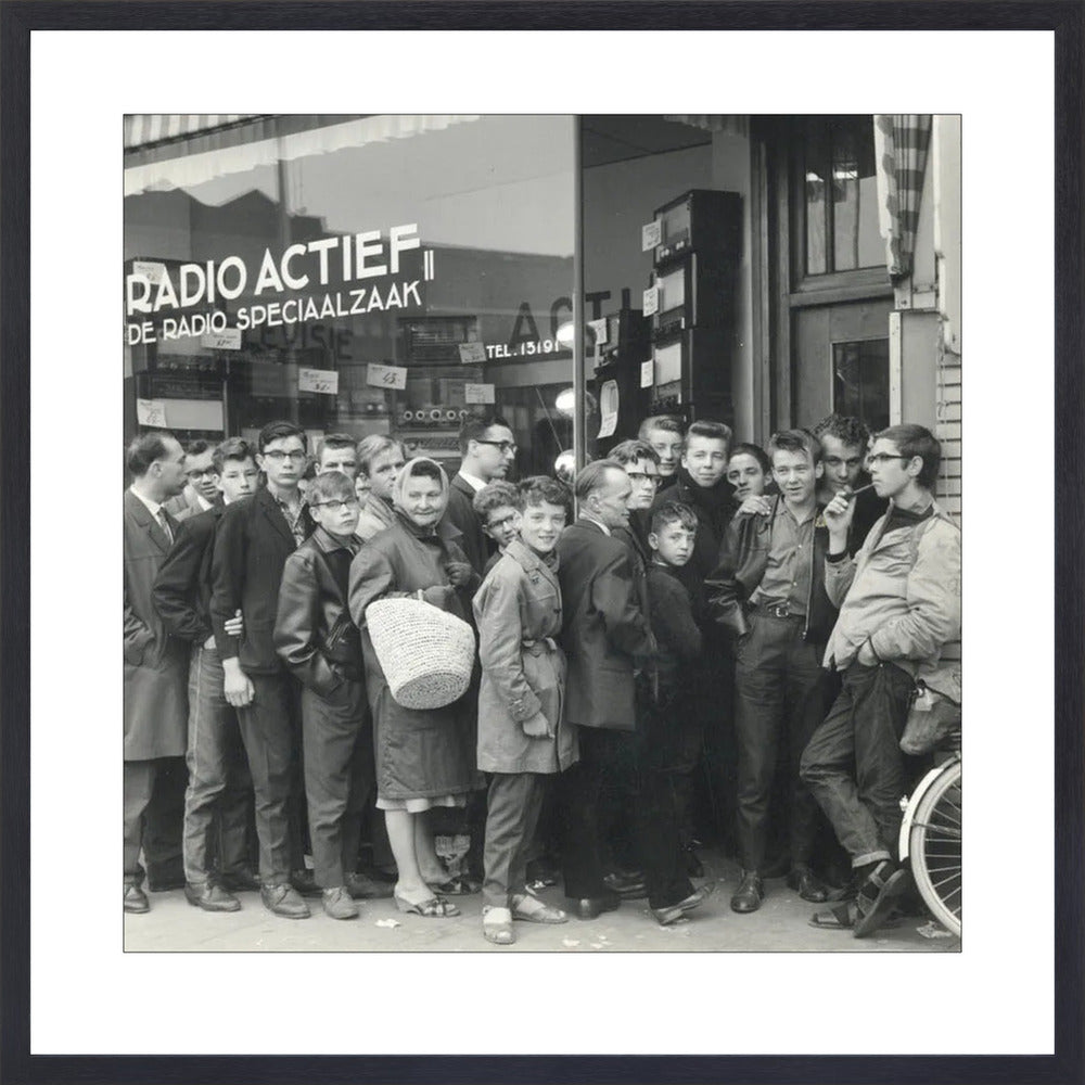 In de Rij voor de Radio - 1960