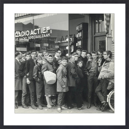 In de Rij voor de Radio - 1960