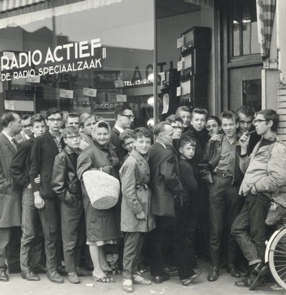 In de Rij voor de Radio - 1960