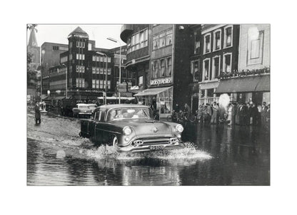 Wateroverlast op het Vredenburg - 1957