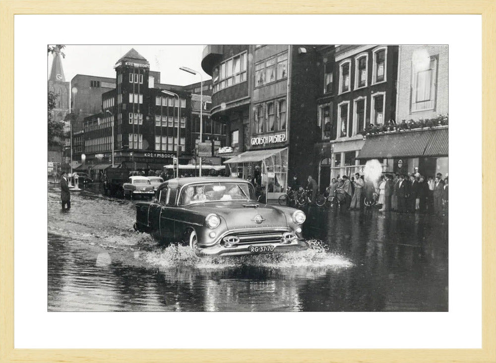 Wateroverlast op het Vredenburg - 1957
