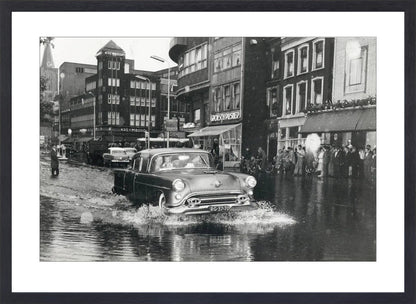 Wateroverlast op het Vredenburg - 1957